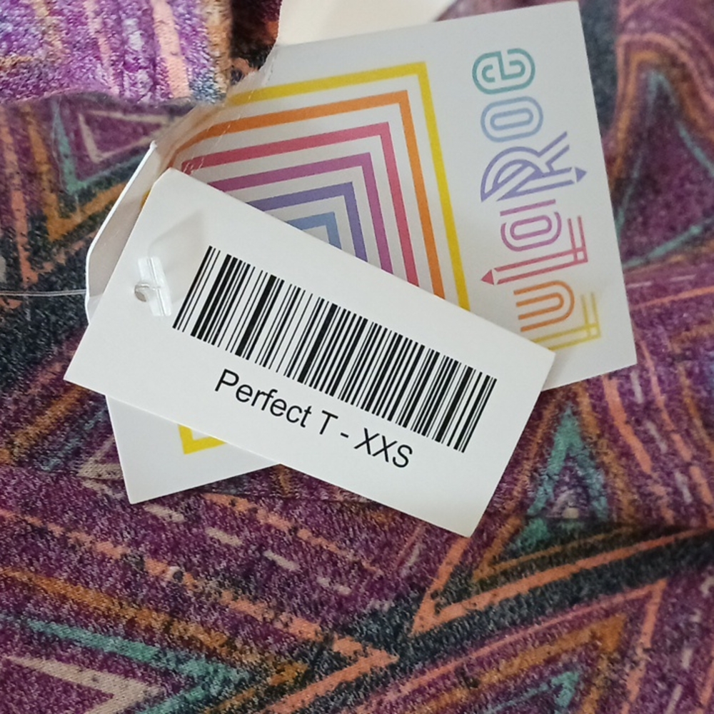 Lularoe Geometric Perfect T tunic shirt size XXS - Picture 3 of 4